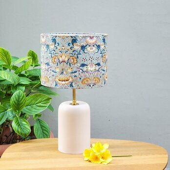 Natural porcelain lamp with shade W. Morris Lodden bleu gris 20