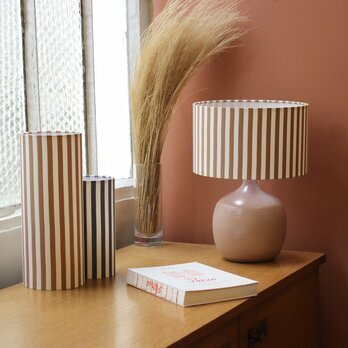 Terra Rose lamp with shade Sunray Wide ochre 25 and Sunray table lamps